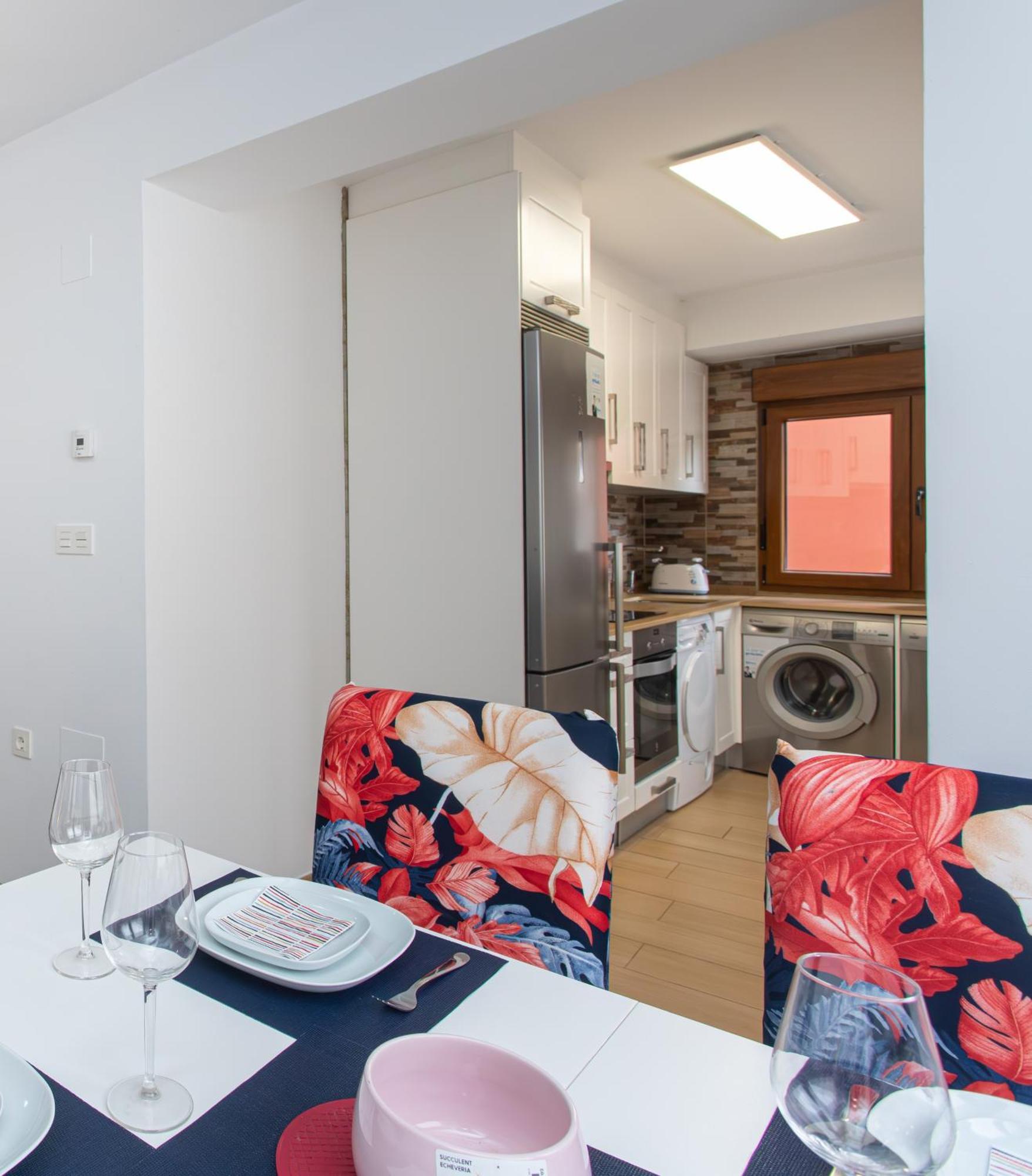 Onís La Plaza De Cangas Apartamento Turistico מראה חיצוני תמונה