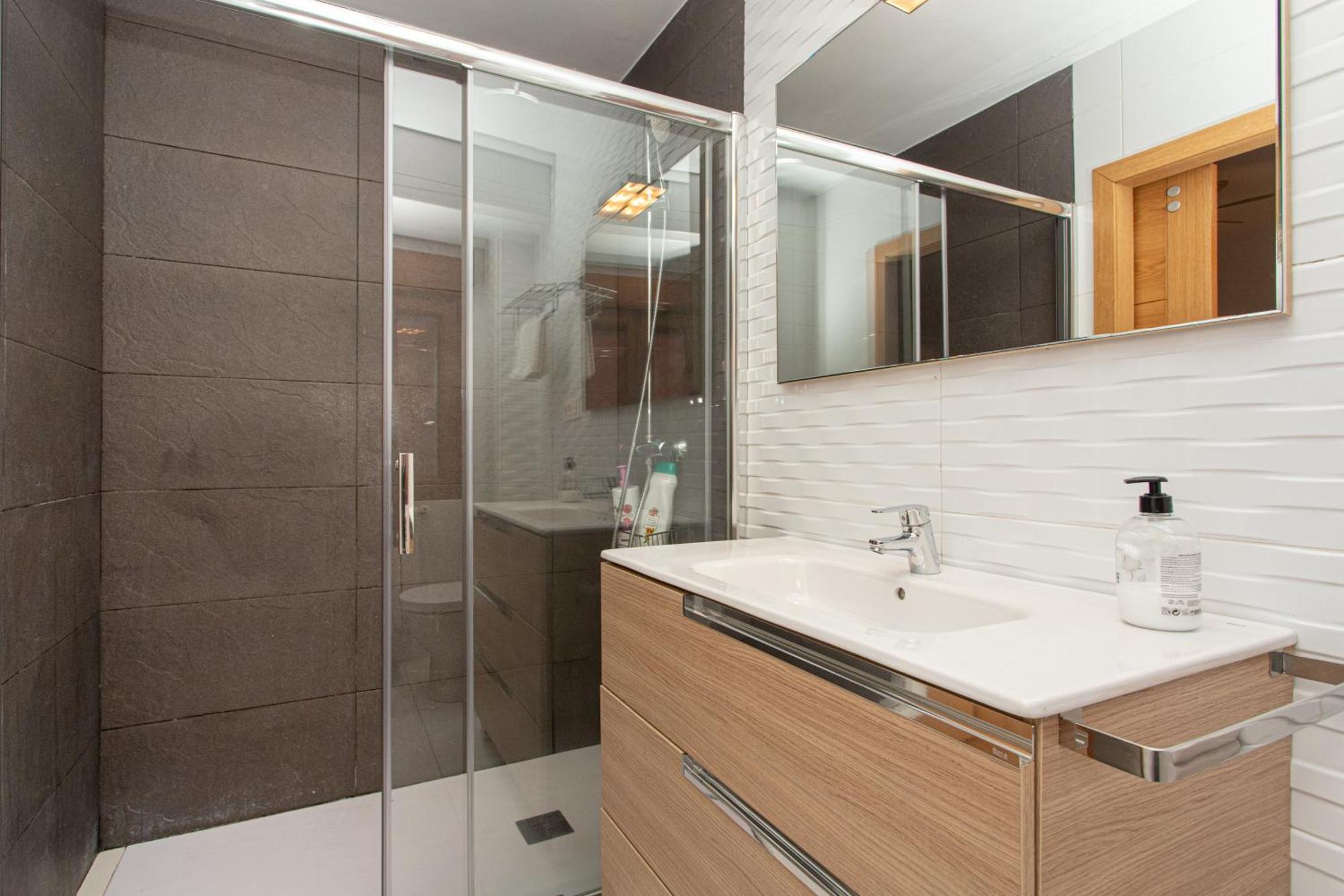 Onís La Plaza De Cangas Apartamento Turistico מראה חיצוני תמונה