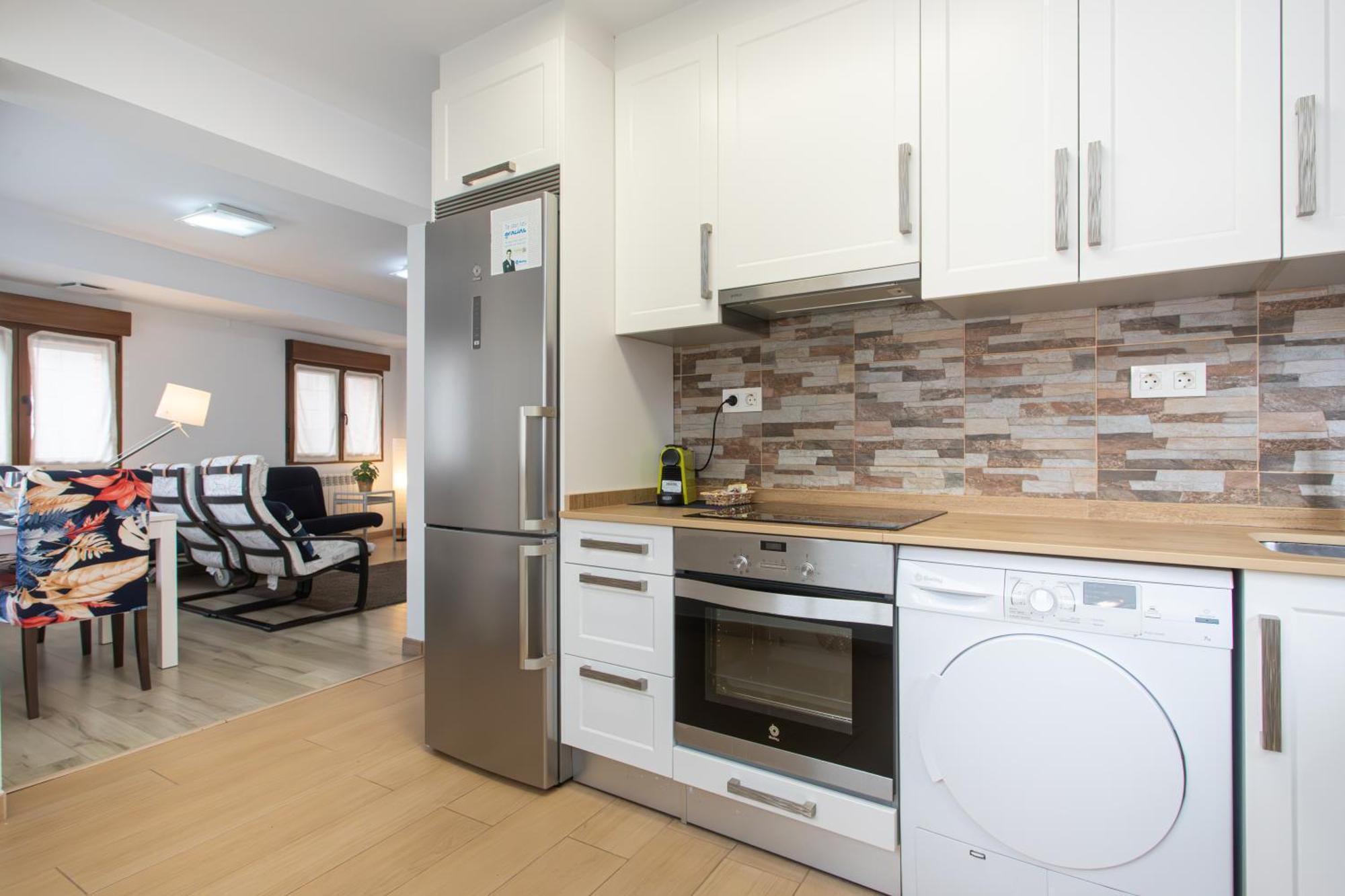 Onís La Plaza De Cangas Apartamento Turistico מראה חיצוני תמונה